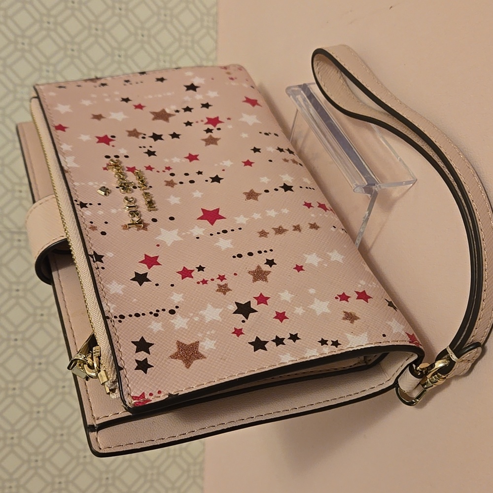 Kate Spade Pink Star-Patterned Wristlet EUC - Picture 5 of 11